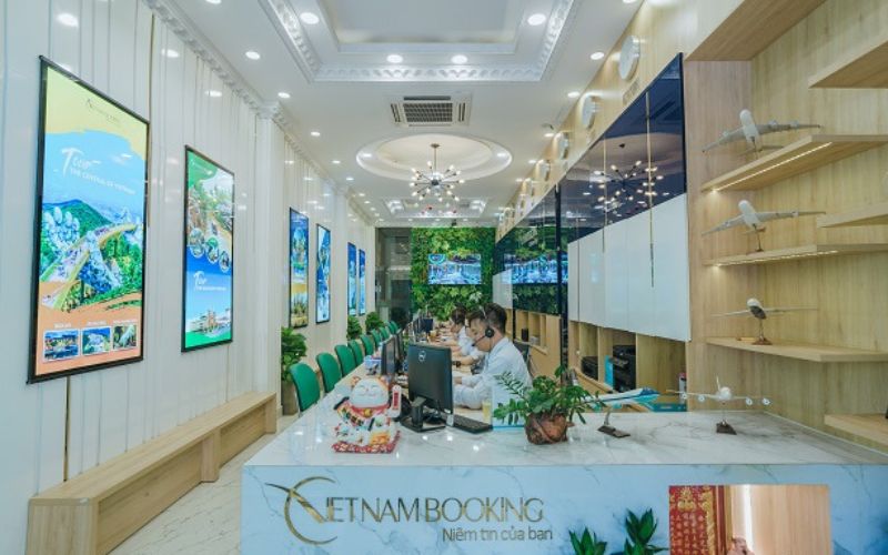 công ty Vietnam Booking