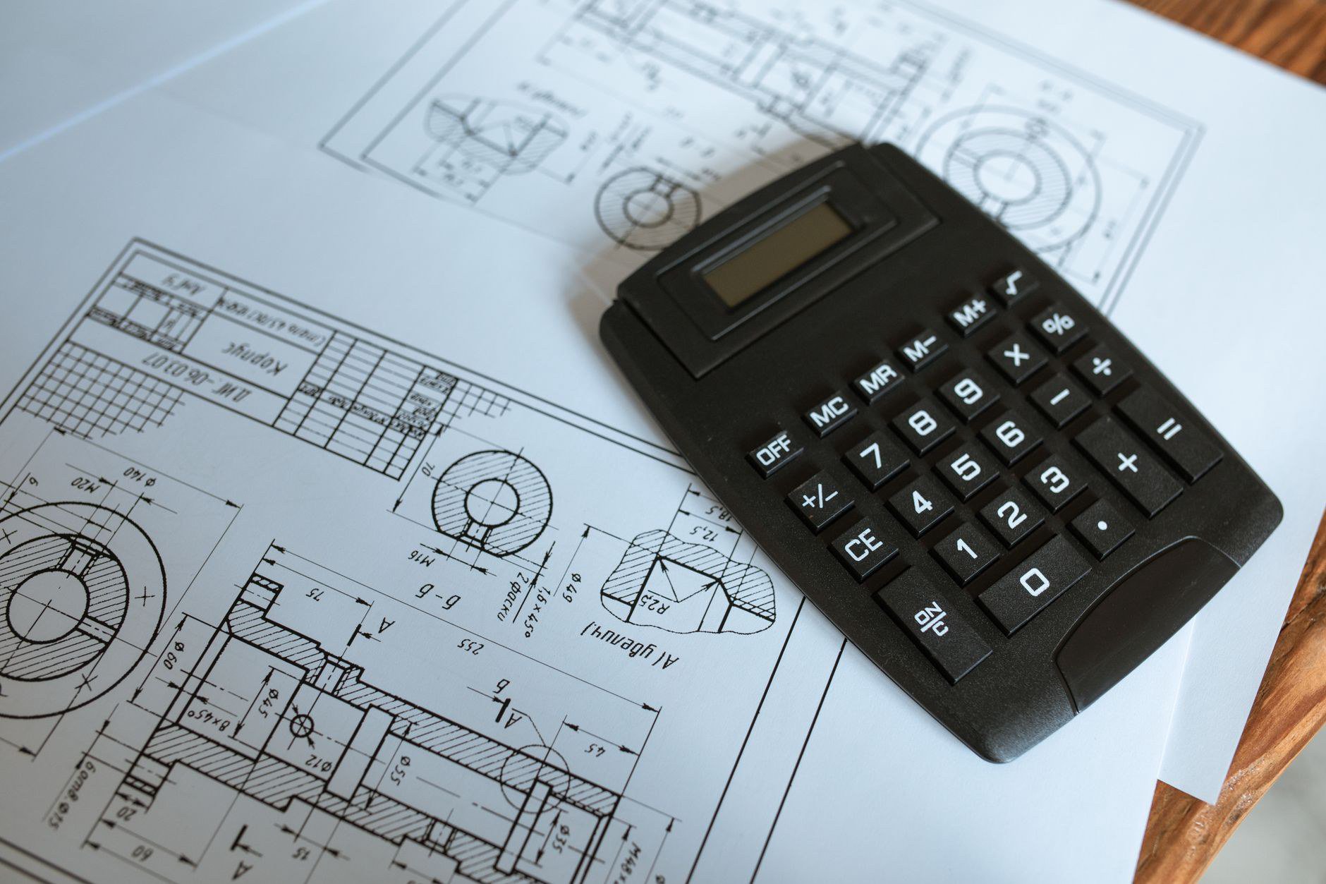 Đọc hiểu bản vẽ kỹ thuật là kỹ năng bắt buộc với người học ngành cơ khí, xây dựng